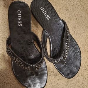 Guess flip flops